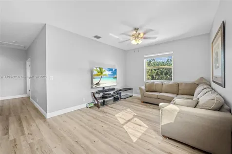 4401 NW 41st Place Coconut Creek FL 33073
