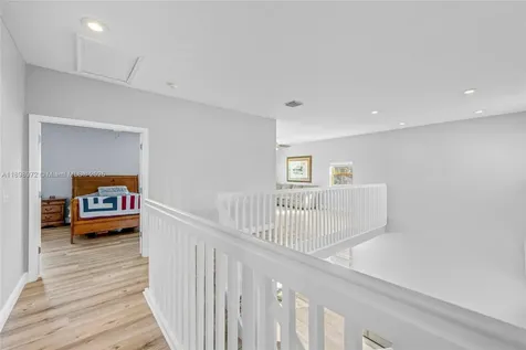 4401 NW 41st Place Coconut Creek FL 33073