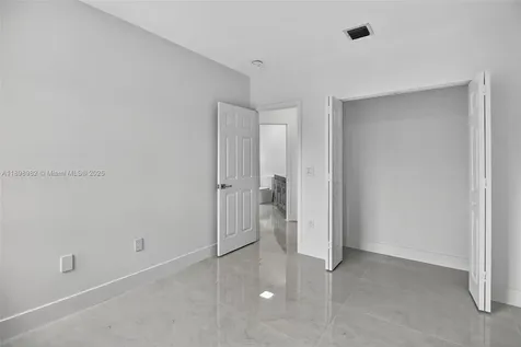 11244 NW 58th Terrace Doral FL 33178
