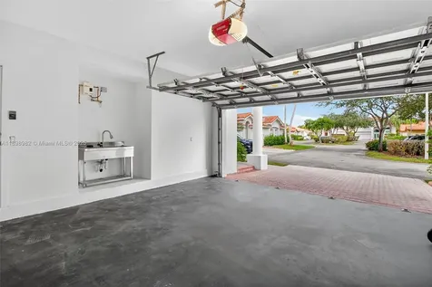 11244 NW 58th Terrace Doral FL 33178