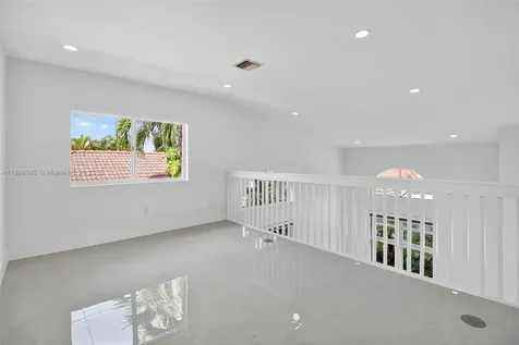 11244 NW 58th Terrace Doral FL 33178