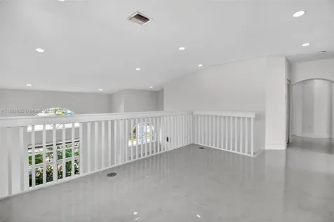 11244 NW 58th Terrace Doral FL 33178