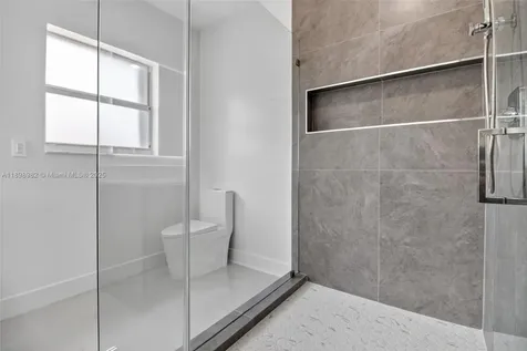 11244 NW 58th Terrace Doral FL 33178
