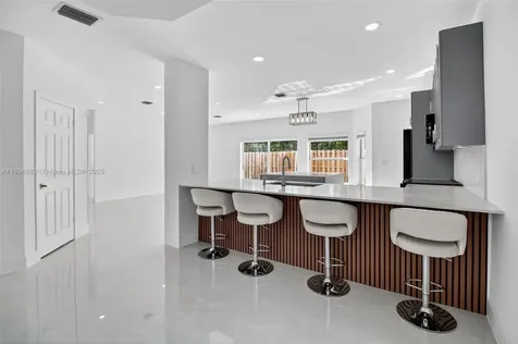 11244 NW 58th Terrace Doral FL 33178