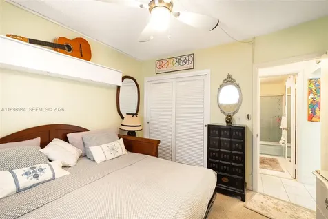 2500 Diana Drive Hallandale Beach FL 33009