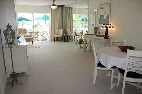 2500 Diana Drive Hallandale Beach FL 33009