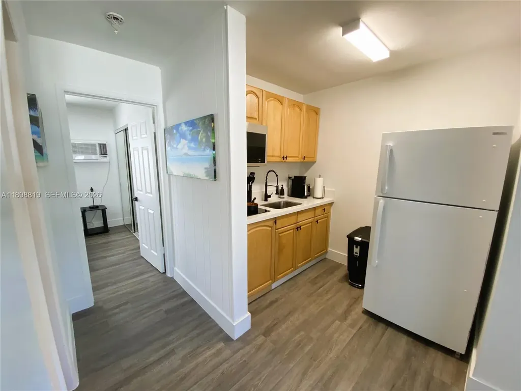 3208 Canal Drive Pompano Beach FL 33062