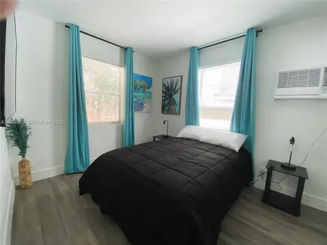 3208 Canal Drive Pompano Beach FL 33062
