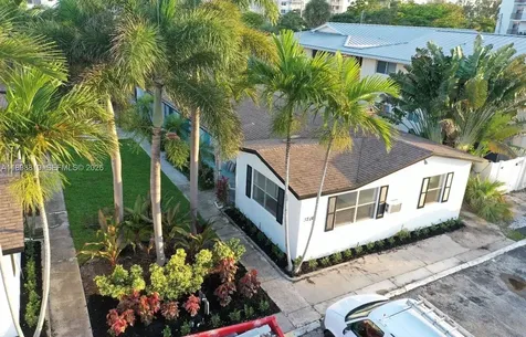 3208 Canal Drive Pompano Beach FL 33062
