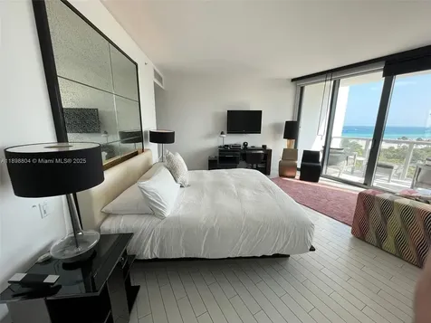2201 Collins Avenue Miami Beach FL 33139