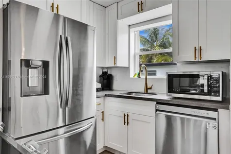 1124 NE 6th Street Hallandale Beach FL 33009