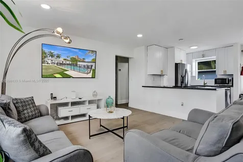 1124 NE 6th Street Hallandale Beach FL 33009