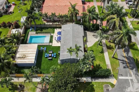 1124 NE 6th Street Hallandale Beach FL 33009
