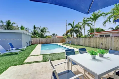 1124 NE 6th Street Hallandale Beach FL 33009