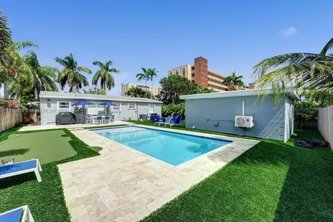 1124 NE 6th Street Hallandale Beach FL 33009