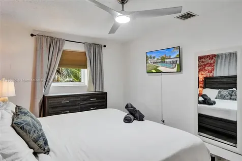 1124 NE 6th Street Hallandale Beach FL 33009