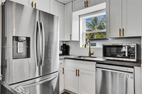 1124 NE 6th Street Hallandale Beach FL 33009