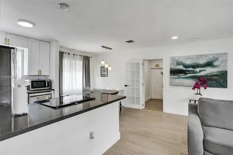 1124 NE 6th Street Hallandale Beach FL 33009