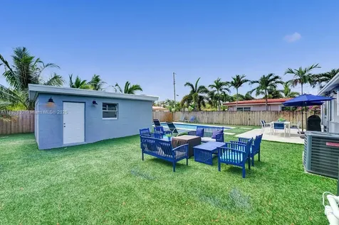 1124 NE 6th Street Hallandale Beach FL 33009