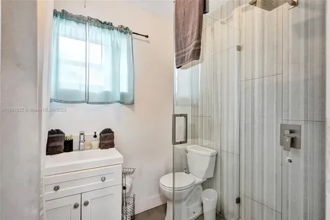 1124 NE 6th Street Hallandale Beach FL 33009