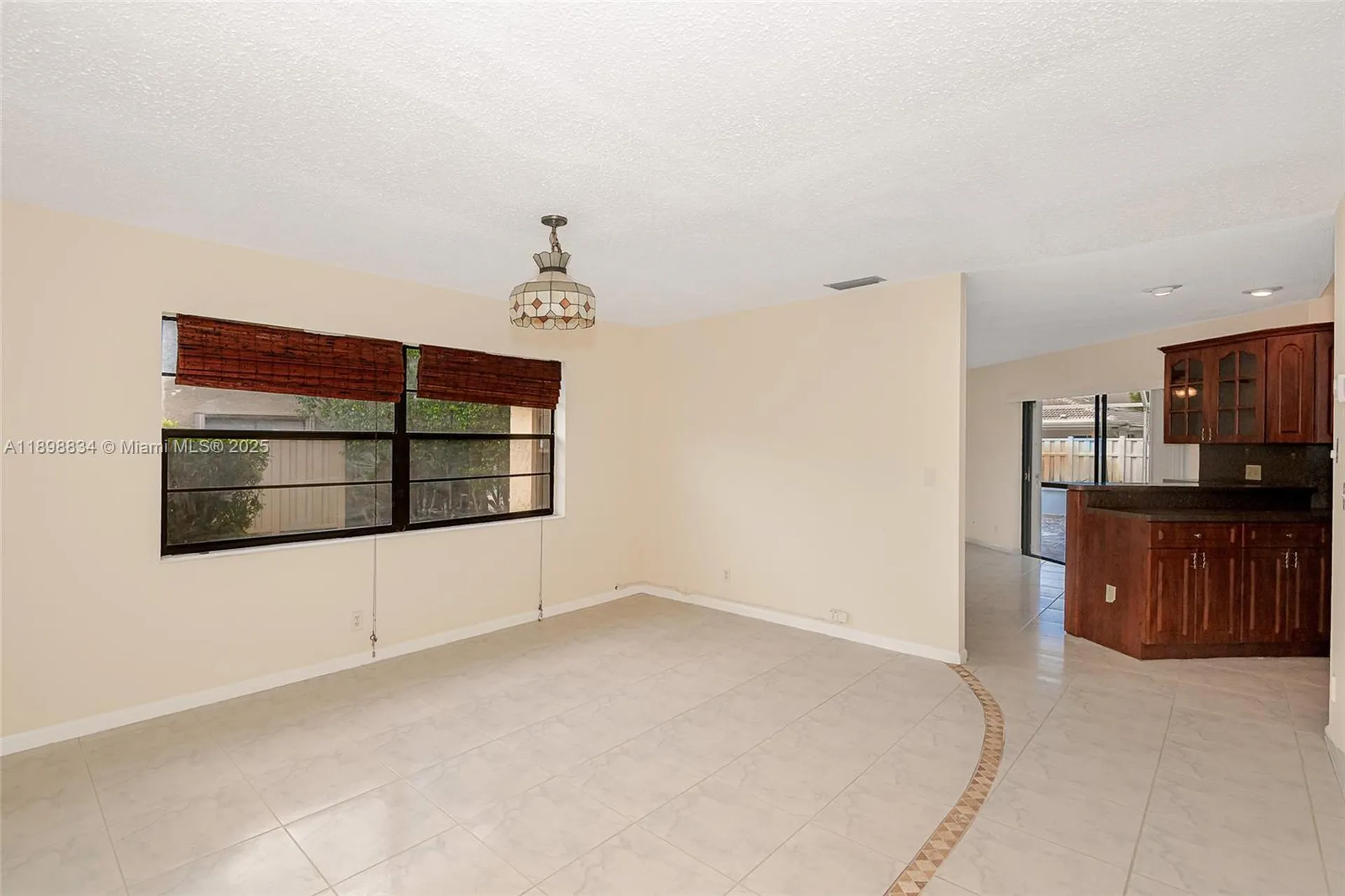 880 NW 110th Avenue Coral Springs FL 33071