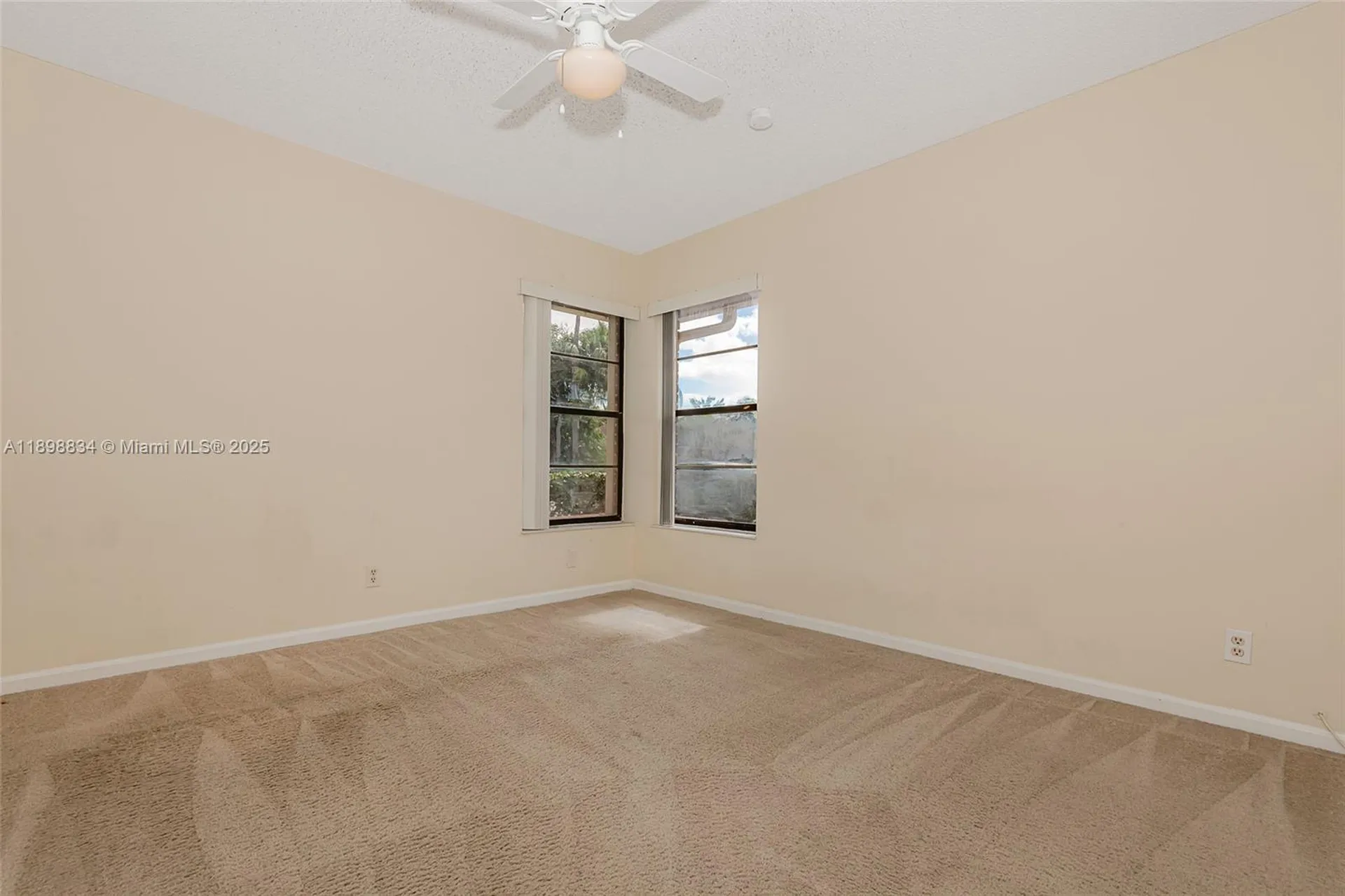 880 NW 110th Avenue Coral Springs FL 33071