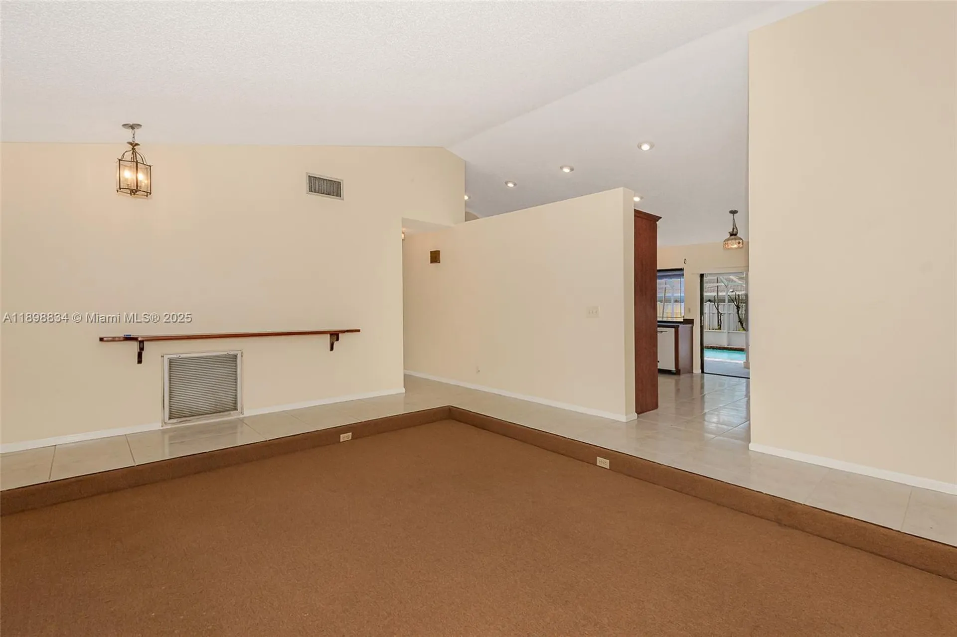 880 NW 110th Avenue Coral Springs FL 33071