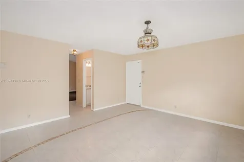 880 NW 110th Avenue Coral Springs FL 33071