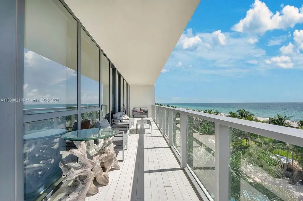 2201 Collins Avenue Miami Beach FL 33139