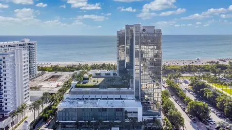 2201 Collins Avenue Miami Beach FL 33139