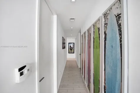 2201 Collins Avenue Miami Beach FL 33139