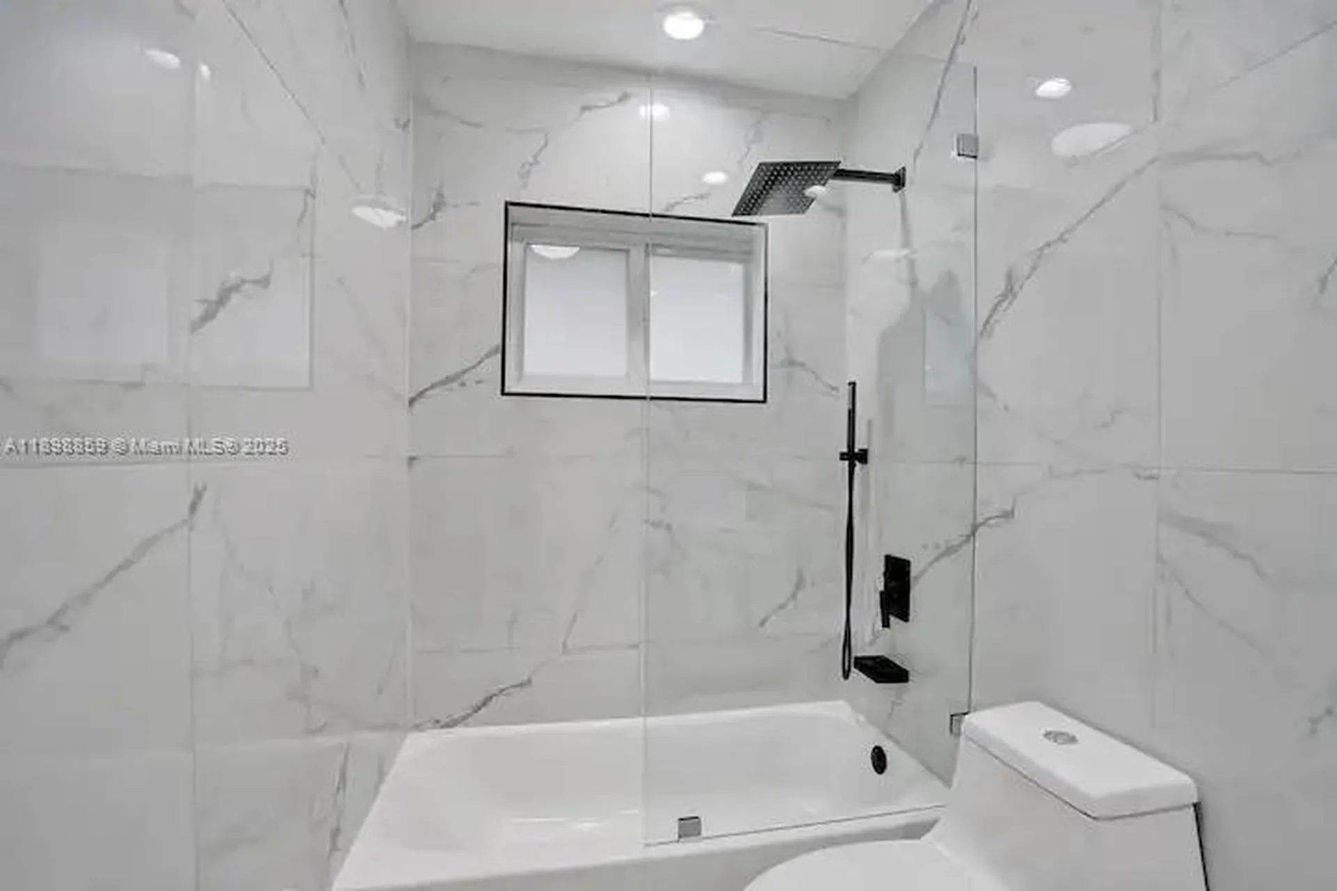 2100 SW 28th Way Fort Lauderdale FL 33312