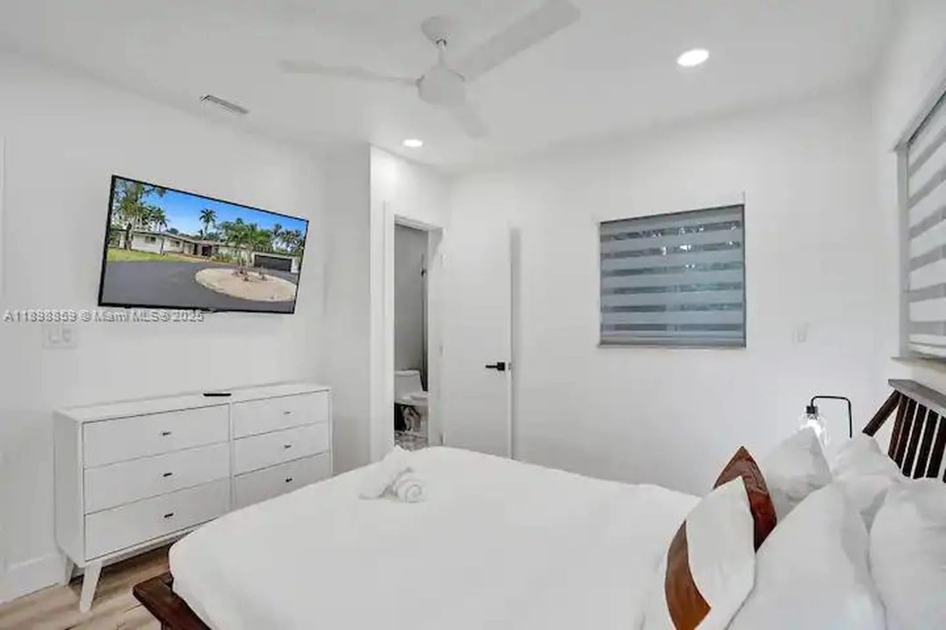 2100 SW 28th Way Fort Lauderdale FL 33312