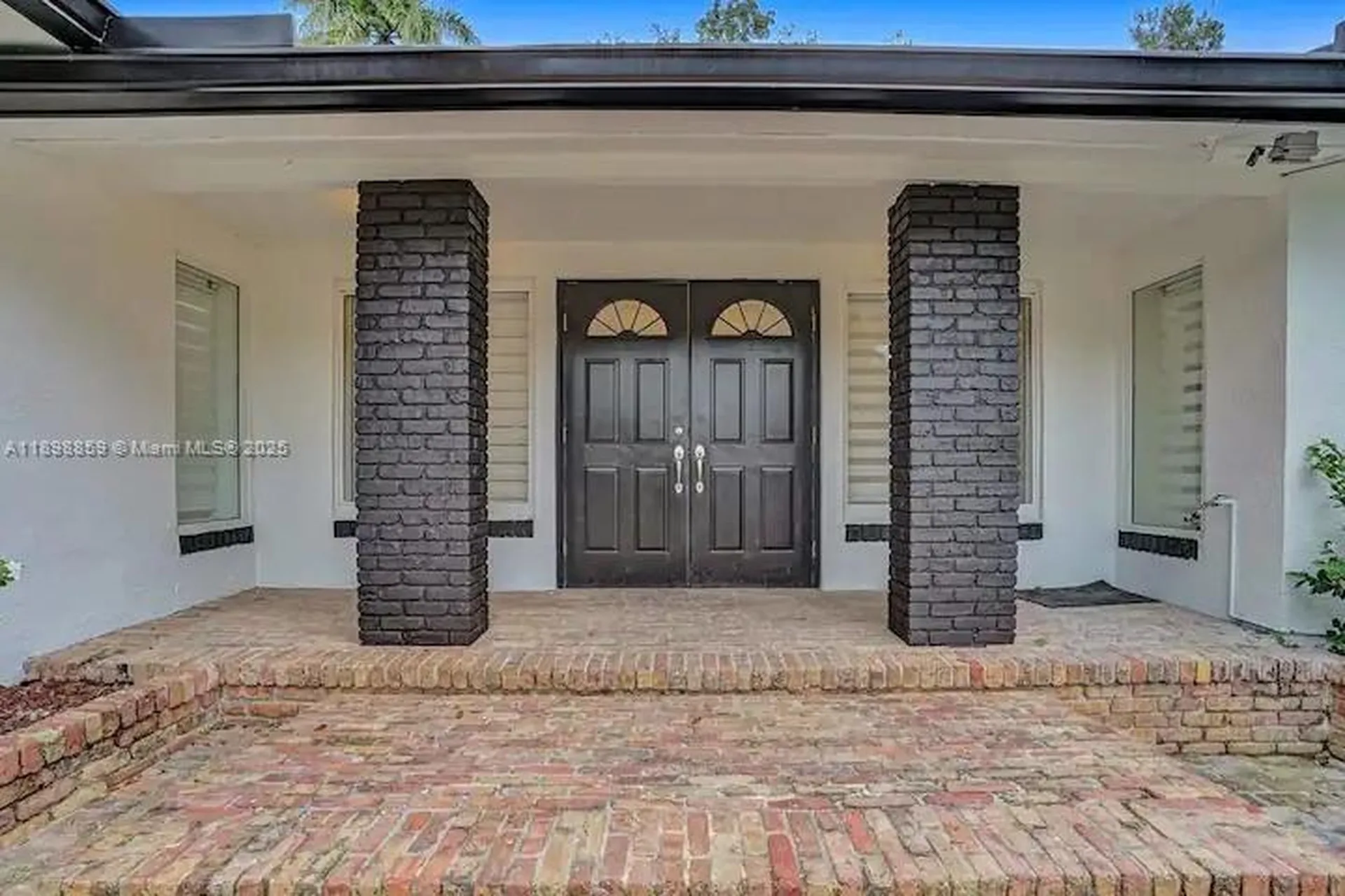 2100 SW 28th Way Fort Lauderdale FL 33312