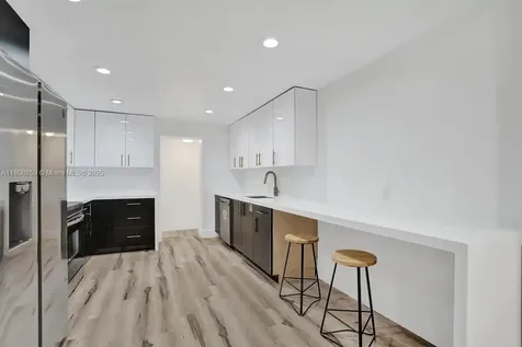 2100 SW 28th Way Fort Lauderdale FL 33312