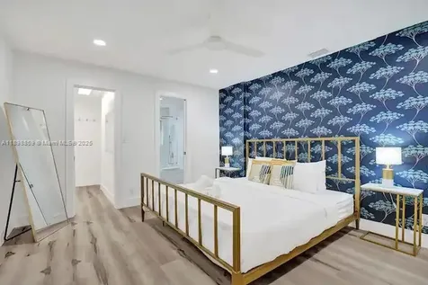 2100 SW 28th Way Fort Lauderdale FL 33312