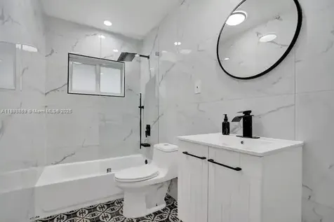 2100 SW 28th Way Fort Lauderdale FL 33312