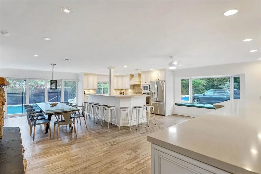 2120 SW 28th Way Fort Lauderdale FL 33312