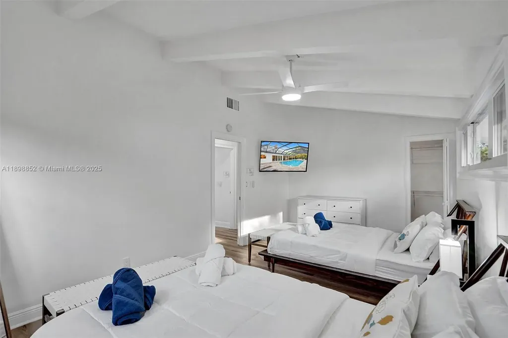 2120 SW 28th Way Fort Lauderdale FL 33312