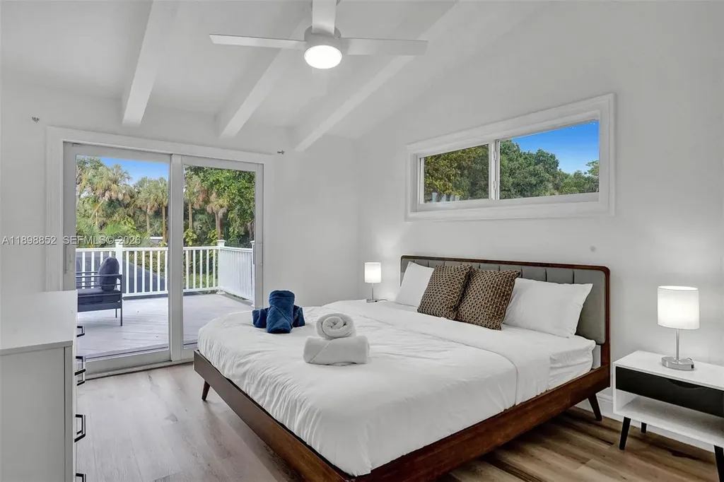2120 SW 28th Way Fort Lauderdale FL 33312