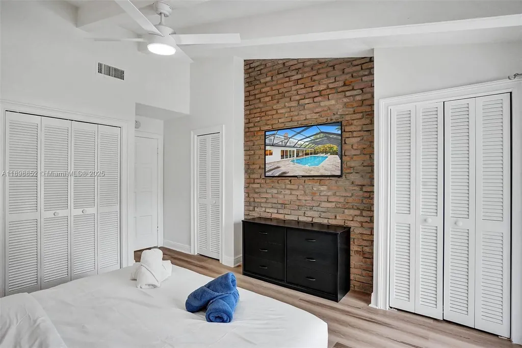 2120 SW 28th Way Fort Lauderdale FL 33312