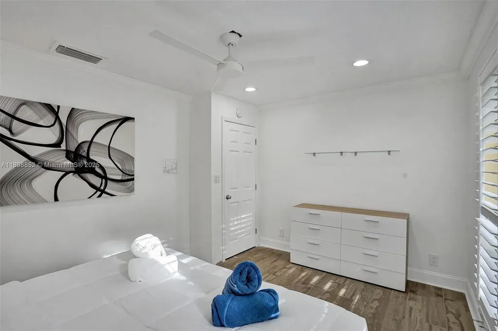 2120 SW 28th Way Fort Lauderdale FL 33312