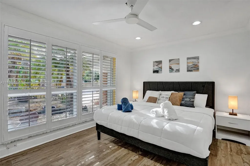 2120 SW 28th Way Fort Lauderdale FL 33312