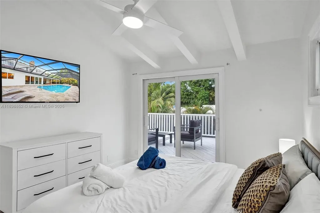 2120 SW 28th Way Fort Lauderdale FL 33312