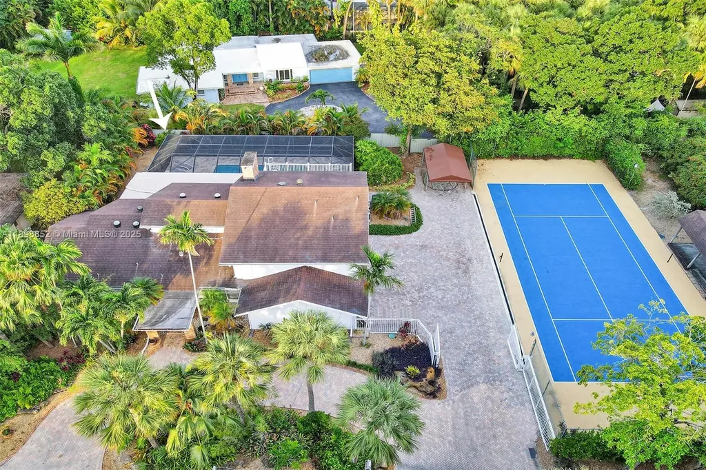 2120 SW 28th Way Fort Lauderdale FL 33312