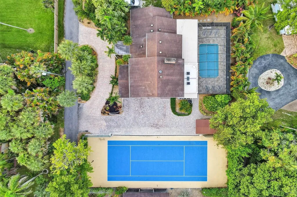 2120 SW 28th Way Fort Lauderdale FL 33312