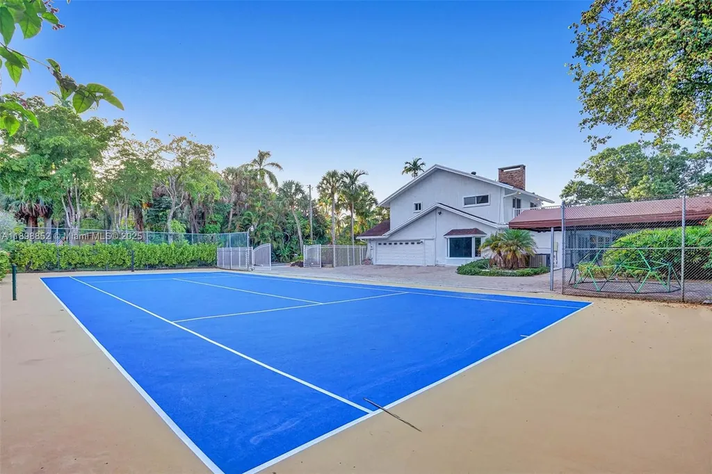 2120 SW 28th Way Fort Lauderdale FL 33312