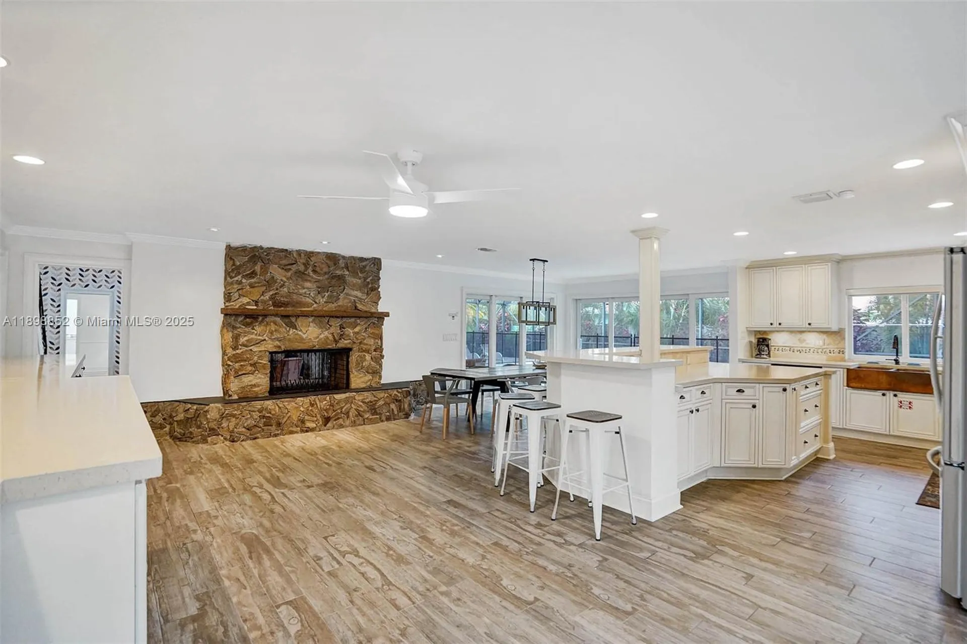 2120 SW 28th Way Fort Lauderdale FL 33312