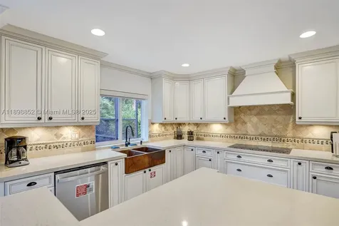 2120 SW 28th Way Fort Lauderdale FL 33312