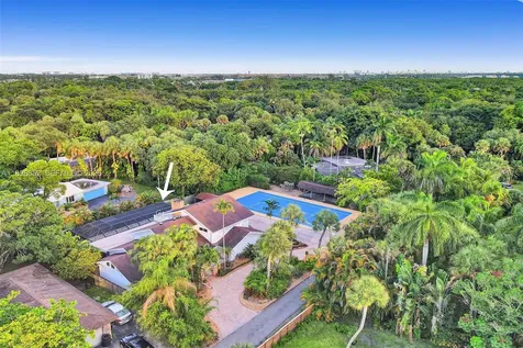 2120 SW 28th Way Fort Lauderdale FL 33312